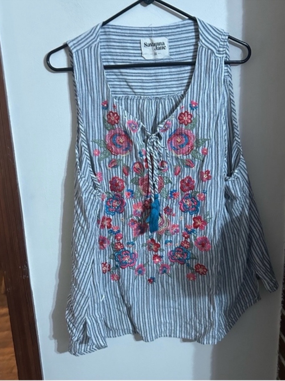 Savanna Jane Size 3x Blue Striped Sleeveless Embroidered Sleeveless Tunic Top